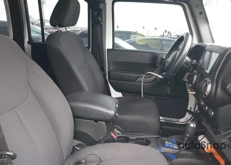 2018 Jeep Wrangler Jk Unlimited Sport 4X4 from USA, damaged, VIN 1C4BJWDG7JL858890